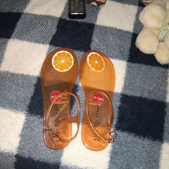 KATY PERRY The Geli Orange Slice Sandals - Picture 6 of 7